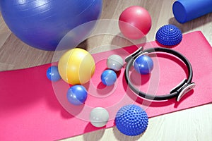 Balls pilates toning stability ring roller photo