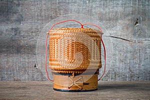 Bamboo container for holding cooked glutinous rice