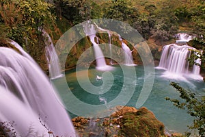 Ban Gioc - Detian waterfall