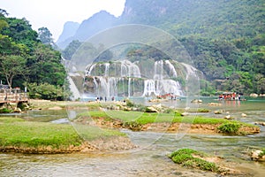 Ban Gioc Waterfall or Detian Falls, Vietnam& x27;s best-known waterfall located in Cao bang