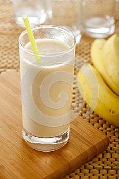 Banana milkshake