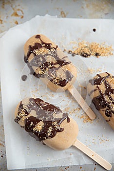 Banana and peanut butter popsicles