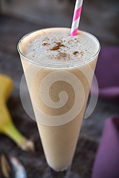 Banana Smoothie with Winter Spices