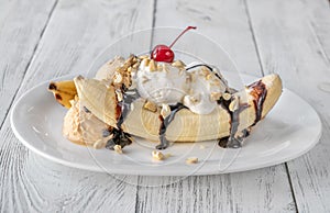 Banana split - American ice-cream based dessert