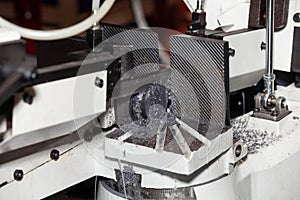 Band saws horizontal automatic cutting range machine photo