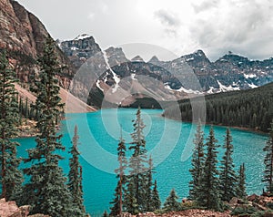 Banff`s Lake Louise is home to Moraine Lake`s beautiful blue water