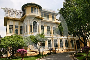 Bang Khunphrom Palace
