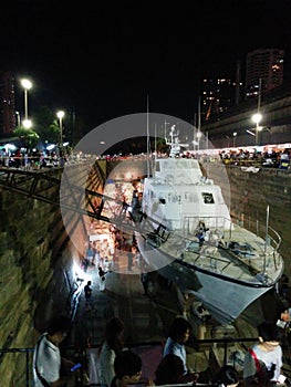 The Bangkok dockland boat & market