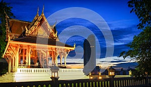 Bangkok, temple in Santi Chai Prakan Public Park