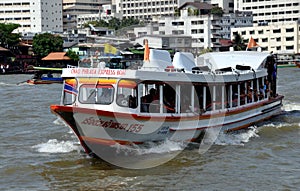 Bangkok, Thailand: Chao Praya River Ferry