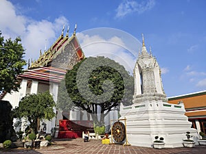 Classical Thai architecture of Wat Pho public temple, Bangkok