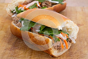 Banh mi vietnamese pork sandwich