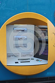 Bank cash machine