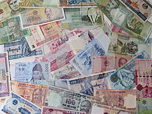 Banknotes from Around the World
