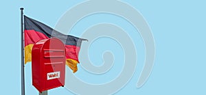 Werbeformat das hauptsächlich für den einsatz auf websites bestimmt ist der große metall geschrieben Deutsch bedeutung abstimmen a stehen für Deutsch flagge auf der 