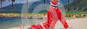 BANNER, LONG FORMAT Santa Claus relaxing on sea beach - christmas or happy new year concept. Christmas in the tropics