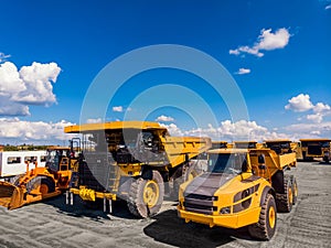 Banner parking enginery car industrial technology open pit mine industry, big yellow mining truck for coal anthracite