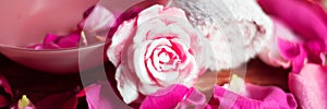 Banner Soap and Bowl with Roses