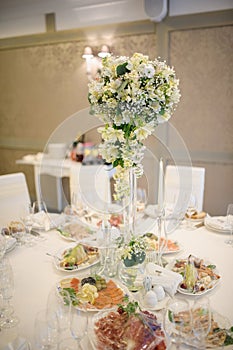 Banquet wedding table setting