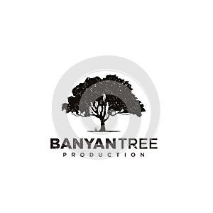 Retro vintage Banyan tree logo design template