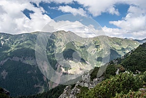 Horský hřeben Baranec s nejvyšším vrcholem Baranec v Západních Tatrách na Slovensku