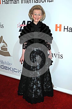 Barbara Davis, Clive Davis