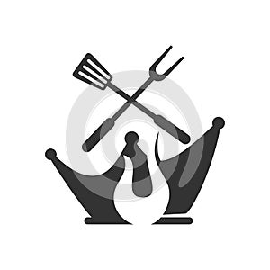 Barbecue King Spatula logo template vector badge Design Isolated