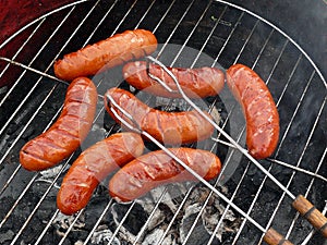 Barbecue, sausages & tongs