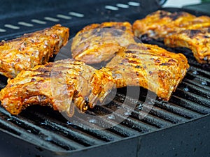 Barbecue spare ribs on the grill