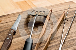 Barbecue tongs and cutlery