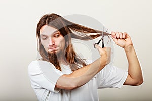 Barber cutting hair