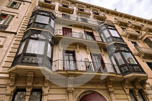 Barcelona, Passage de Gracia Details