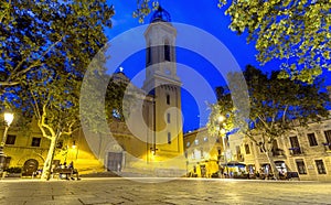 PlaÃ§a de la ConcÃ²rdia and EsglÃ©sia de Santa Maria, Barcelona photo