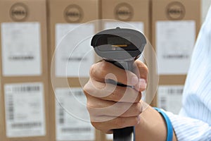 Barcode label scanner with label