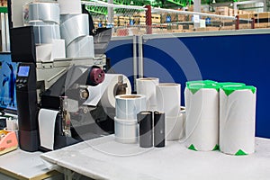 Barcode printer and barcode label with ribbon