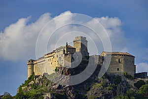 Bardi castle (Castello di Bardi) with town, province of Parma, Emilia Romagna