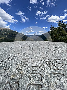 Bardonecchia table in orographic stone with indicated mountains and heights