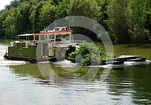 Barge on the river am river Neckar