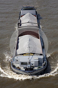 Barge transporting bulk