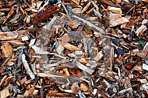Bark leaves and wood chippings mulch