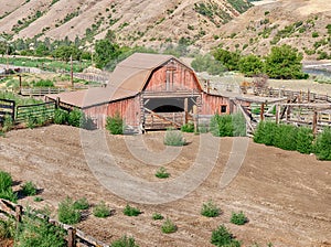 Barn On The Lower Salmon River