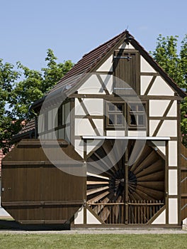 Barn-Windmill-Saalow