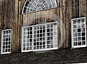 Barnboard Windows
