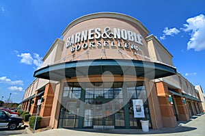 Barnes and Noble Booksellers