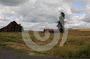 Barns and rular life in southern idaho ,Idaho United states