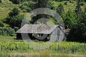 Barns and rular life in southern idaho ,Idaho United states