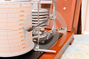 Barograph