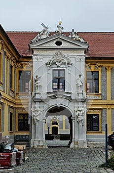 Barokk architecure facade gate history austria