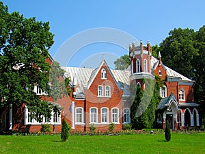 Baronial manor of the 19th century