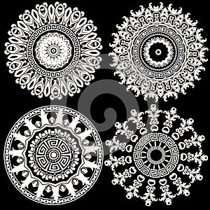 Baroque floral round mandalas set. Antique baroque Victorian style flowers, leaves. Old flourish ornament. Vector decorative